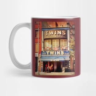 Twins pub Mug